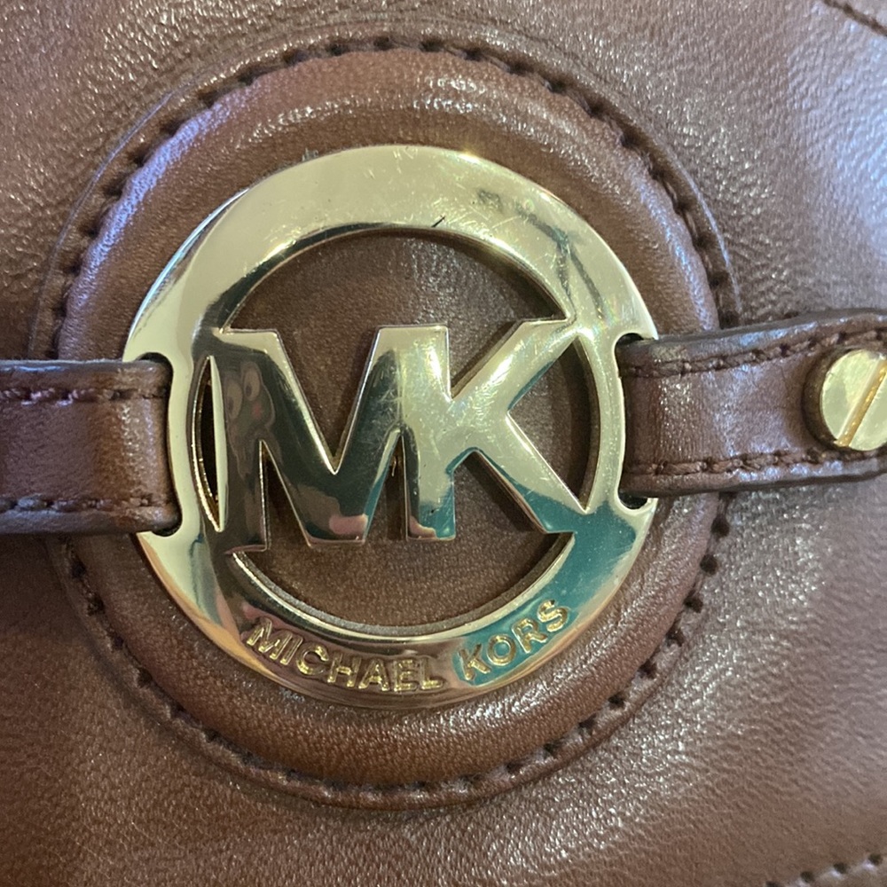 Micheal Kors AA13G Black Platform 5” Heel Leather Boot Size 7 - Picture 2 of 7